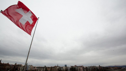 Referendum crucial pentru europeni, in Elvetia. Alegatorii decid daca mai permit cetatenilor din UE sa vina sa munceasca in tara lor Referendum crucial pentru europeni, in Elvetia. Alegatorii decid daca mai permit cetatenilor din UE sa vina sa munceasca in tara lor