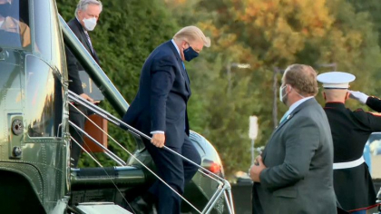 Donald Trump este tratat cu Remdesivir, anunta Casa Alba. Primul mesaj transmis din spital: "Ma simt bine, cred" Donald Trump este tratat cu Remdesivir, anunta Casa Alba. Primul mesaj transmis din spital: "Ma simt bine, cred"