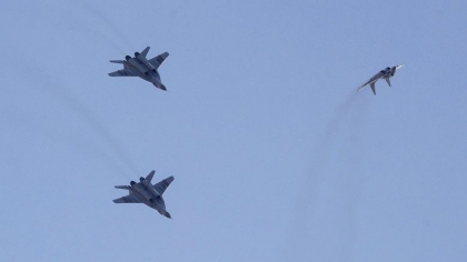 Fortele Aeriene Ruse vor fi inarmate cu drone "ucigase": "Indrepti pistolul spre tinta si apesi pe tragaci" Fortele Aeriene Ruse vor fi inarmate cu drone "ucigase": "Indrepti pistolul spre tinta si apesi pe tragaci"