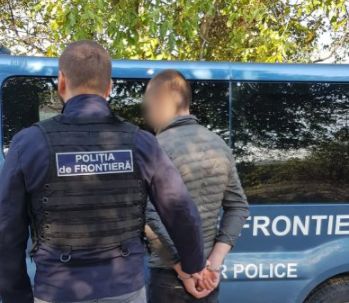Un tanar aflat in cautare, retinut de politistii de frontiera: acesta ar fi falsificat documente oficiale