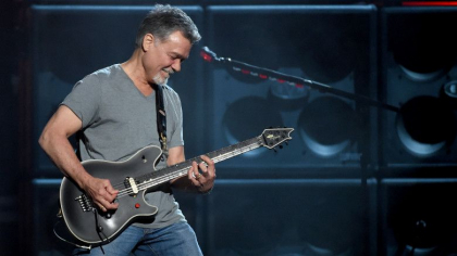 A murit Eddie Van Halen. Legendarul chitarist avea 65 de ani