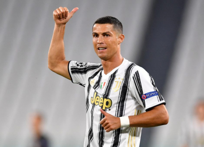 Atacantul portughez Cristiano Ronaldo, dar si alti cativa internationali ai echipei de fotbal Juventus risca sa fie amendati drastic