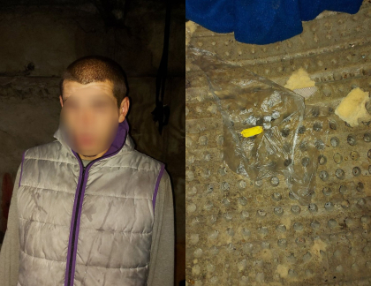 Un barbat cu un comportament suspect, observat de carabinieri. Ce au descoperit la el - FOTO