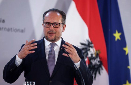 Ministrul  de Externe al Austriei a fost  depistat cu coronavirus dupa intalnirea UE