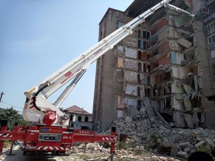 Guvernul a alocat peste doua milioane de lei pentru demolarea blocului avariat de la Otaci Guvernul a alocat peste doua milioane de lei pentru demolarea blocului avariat de la Otaci