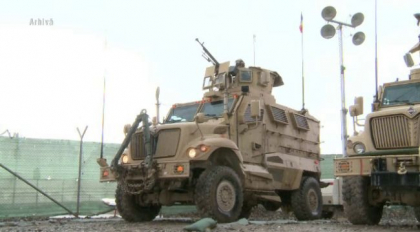 Doi militari romani, raniti in Afganistan, in timpul unei misiuni de patrulare Doi militari romani, raniti in Afganistan, in timpul unei misiuni de patrulare