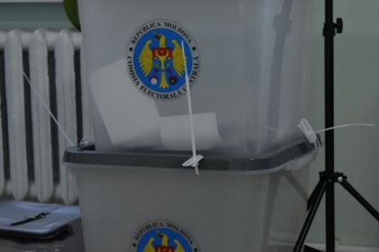 Magazinele amplasate in apropierea sectiilor de vot nu vor putea vinde bauturi alcoolice in ziua alegerilor. Precizarile facute de autoritati Magazinele amplasate in apropierea sectiilor de vot nu vor putea vinde bauturi alcoolice in ziua alegerilor. Precizarile facute de autoritati