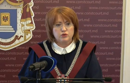 Obligatia autoritatilor sa furnizeze informatii, inclusiv secrete, Consiliului Suprem de Securitate este neconstitutionala. Ce spune Domnica Manole - VIDEO Obligatia autoritatilor sa furnizeze informatii, inclusiv secrete, Consiliului Suprem de Securitate este neconstitutionala. Ce spune Domnica Manole - VIDEO