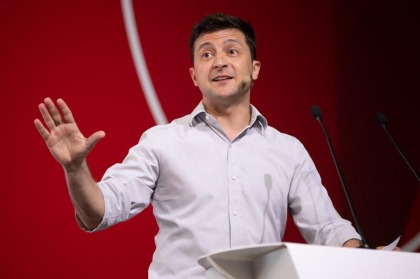 Ucraina: Presedintele Zelenski vrea sa dizolve Curtea Constitutionala, care a amputat legile anticoruptie Ucraina: Presedintele Zelenski vrea sa dizolve Curtea Constitutionala, care a amputat legile anticoruptie