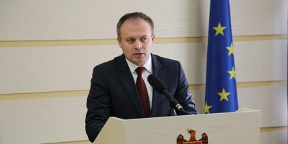 Prima data in ultimii cel putin 10 ani, Andrian Candu spune ca nu poate vota. Vezi de ce. Explicatia liderului Pro Moldova / DOC Prima data in ultimii cel putin 10 ani, Andrian Candu spune ca nu poate vota. Vezi de ce. Explicatia liderului Pro Moldova / DOC