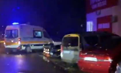 O ambulanta a venit la sediul PSRM. Ce s-a intamplat - VIDEO