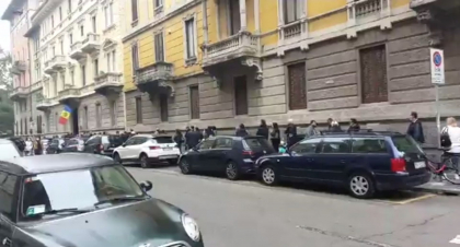 Randuri imense la mai multe sectii de votare din strainatate. Precizarile facute de MAEIE