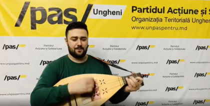 "Imnul turului 2." Un tanar de la PAS indeamna oamenii sa iasa la vot: "Cu minciuni si vraji in oua, nu ne face fata noua" - VIDEO