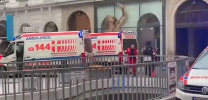 Atacul din Viena. Ultimul bilant: Patru morti civili, doua femei si doi barbati, pe langa atacatorul islamist /Au fost efectuate mai multe perchezitii si arestari Atacul din Viena. Ultimul bilant: Patru morti civili, doua femei si doi barbati, pe langa atacatorul islamist /Au fost efectuate mai multe perchezitii si arestari