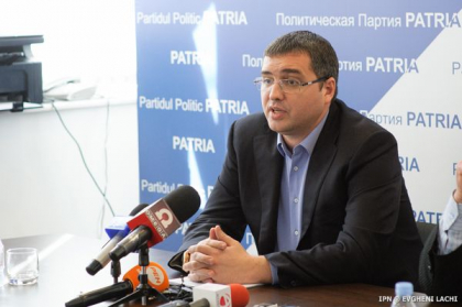 Renato Usatii: „Sunt amenintat ca voi fi condamnat la 15 ani de inchisoare daca nu il voi sustine pe Igor Dodon” - VIDEO Renato Usatii: „Sunt amenintat ca voi fi condamnat la 15 ani de inchisoare daca nu il voi sustine pe Igor Dodon” - VIDEO