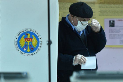 Si in turul II al alegerilor prezidentiale alegatorii vor fi asigurati cu masti de protectie