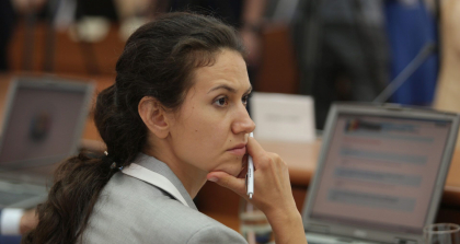 Olesea Stamate cere politiei din Balti sa se sesizeze asupra distribuirii unor pliante cu Maia Sandu care ar fi false: "Un spectacol de prost gust al celui care deja stie ca a pierdut aceste alegeri" /DOC