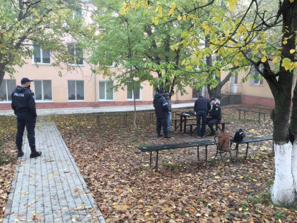O femeie din Ialoveni a anuntat politia despre o posibila falsificare a buletinelor de vot. Ce au depistat oamenii legii