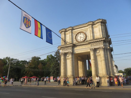 Rezultatele celui de-al doilea tur de scrutin, la Chisinau. Cine este candidatul invingator - FOTO Rezultatele celui de-al doilea tur de scrutin, la Chisinau. Cine este candidatul invingator - FOTO