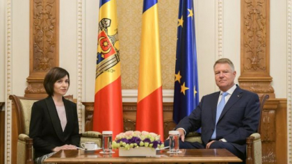 Klaus Iohannis ar putea face o vizita in Moldova la invitatia Maiei Sandu. Cei doi au discutat astazi la telefon Klaus Iohannis ar putea face o vizita in Moldova la invitatia Maiei Sandu. Cei doi au discutat astazi la telefon