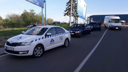 Peste 30 de soferi au ramas fara placute de inmatriculare. Inspectorii ANTA au facut mai multe controale - GALERIE FOTO