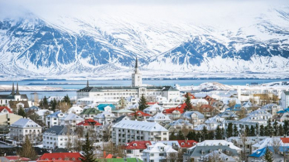 Islanda a gasit o solutie inedita pentru a salva turismul. Oferta se adreseaza doar strainilor foarte bogati Islanda a gasit o solutie inedita pentru a salva turismul. Oferta se adreseaza doar strainilor foarte bogati