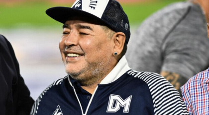 Ultima ora. Fostul mare fotbalist Diego Maradona a murit in urma unui stop cardio-respirator
Ultima ora. Fostul mare fotbalist Diego Maradona a murit in urma unui stop cardio-respirator