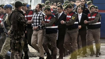 Un tribunal din Turcia a condamnat sute de persoane la inchisoare pe viata in procesul loviturii de stat din 2016 Un tribunal din Turcia a condamnat sute de persoane la inchisoare pe viata in procesul loviturii de stat din 2016