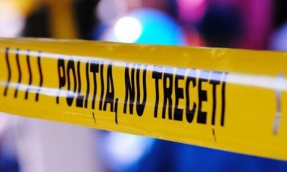 Caz socant la Sangerei. Cadavrul unui barbat, gasit in propria locuinta de catre vecinul sau
