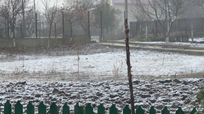 A venit iarna. La Sangerei au cazut primii fulgi - GALERIE FOTO