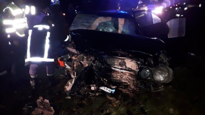 Ce spun pompierii despre groaznicul accident de la Straseni: un barbat a murit, opt persoane au avut de suferit, printre care doi minori. Patru dintre ele - descarcerate din fiarele automobilelor - GALERIE FOTO Ce spun pompierii despre groaznicul accident de la Straseni: un barbat a murit, opt persoane au avut de suferit, printre care doi minori. Patru dintre ele - descarcerate din fiarele automobilelor - GALERIE FOTO