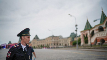 Politistii rusi l-au prins pe „maniacul de pe Volga”. Barbatul a recunoscut ca a ucis 26 femei Politistii rusi l-au prins pe „maniacul de pe Volga”. Barbatul a recunoscut ca a ucis 26 femei