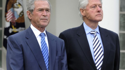 Fostii presedinti ai SUA George W. Bush si Bill Clinton sunt dispusi sa se vaccineze public anti-COVID