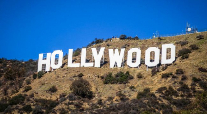 Cine este “Regina escrocheriilor de la Hollywood”. Ani de zile a furat identitatile unor oameni celebri Cine este “Regina escrocheriilor de la Hollywood”. Ani de zile a furat identitatile unor oameni celebri