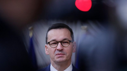 Polonia s-a razgandit si isi mentine veto-ul care blocheaza bugetul. Liderii UE iau in calcul un sistem de finantare folosit in 1989 Polonia s-a razgandit si isi mentine veto-ul care blocheaza bugetul. Liderii UE iau in calcul un sistem de finantare folosit in 1989