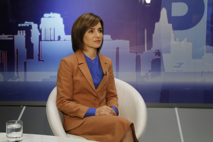 Maia Sandu: “Ne rezervam dreptul sa depunem motiune impotriva Guvernului Chicu, daca nu isi da demisia” Maia Sandu: “Ne rezervam dreptul sa depunem motiune impotriva Guvernului Chicu, daca nu isi da demisia”