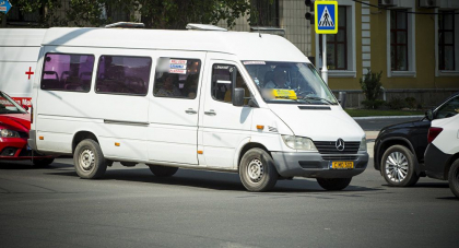Transportatorii ameninta cu greva generala si bat alarma: unele rute s-ar putea inchide, iar satele vor ramane fara transport public. Solicitarea acestora catre autoritati / DOC Transportatorii ameninta cu greva generala si bat alarma: unele rute s-ar putea inchide, iar satele vor ramane fara transport public. Solicitarea acestora catre autoritati / DOC
