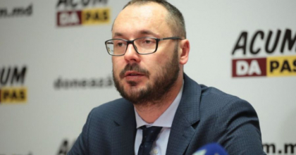 "Chiar nu inteleg ce face Procuratura Generala". Sergiu Litvinenco, dupa ce PG a pornit o cauza penala pe numele ex-deputatului roman, Cristian Rizea "Chiar nu inteleg ce face Procuratura Generala". Sergiu Litvinenco, dupa ce PG a pornit o cauza penala pe numele ex-deputatului roman, Cristian Rizea