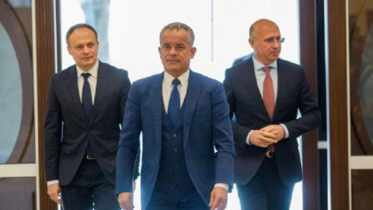 Se simte implicarea lui Vladimir Plahotniuc la crearea Platformei „Pentru Moldova”? Raspunsul lui Pavel Filip Se simte implicarea lui Vladimir Plahotniuc la crearea Platformei „Pentru Moldova”? Raspunsul lui Pavel Filip