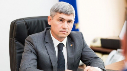 "Crima organizata in politica." Alexandru Jizdan, despre plecarile din PDM: "Acesti criminali politici santajeaza oamenii sa paraseasca PD". Catre cine face avertizari "Crima organizata in politica." Alexandru Jizdan, despre plecarile din PDM: "Acesti criminali politici santajeaza oamenii sa paraseasca PD". Catre cine face avertizari