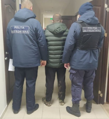 Prins la hotar, dupa ce s-a ascuns sapte ani, fiind condamnat la ani grei de puscarie pentru omor. Moldoveanul - retinut de oamenii legii 