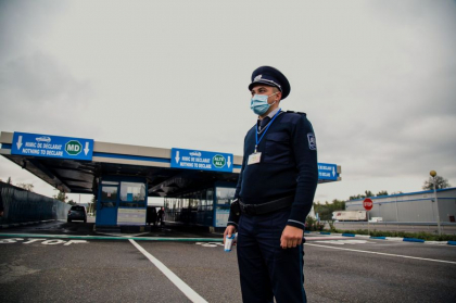 Peste 11 mii traversari timp de o zi. Ce incalcari au depistat politistii de frontiera Peste 11 mii traversari timp de o zi. Ce incalcari au depistat politistii de frontiera