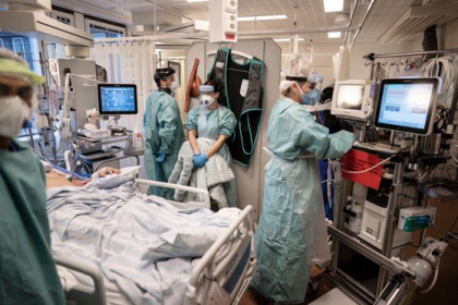 Sistemul medical suedez este in prag de colaps. Medicii isi dau demisia