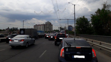 Atentie, soferi. Flux intens de transport pe strazile capitalei. Anuntul INSP Atentie, soferi. Flux intens de transport pe strazile capitalei. Anuntul INSP