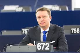 Europarlamentar, dupa adoptarea legii bugetului: "Parlamentul Republicii Moldova se indeparteaza tot mai mult de valorile democratice europene prin deciziile adoptate nedemocratic si netransparent" Europarlamentar, dupa adoptarea legii bugetului: "Parlamentul Republicii Moldova se indeparteaza tot mai mult de valorile democratice europene prin deciziile adoptate nedemocratic si netransparent"
