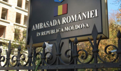 Romania considera nedemocratice si neconstitutionale legile votate in sedinta Parlamentului. Cum vad autoritatile de peste Prut situatia politica din tara noastra 
