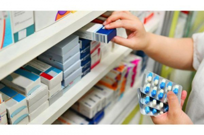 Persoanele care se trateaza de COVID -19 la domiciliu vor beneficia de medicamente compensate Persoanele care se trateaza de COVID -19 la domiciliu vor beneficia de medicamente compensate
