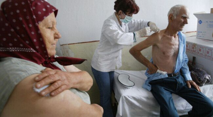 Vaccinarea impotriva COVID-19 in Romania. Cine are intaietate si cum vor proceda autoritatile Vaccinarea impotriva COVID-19 in Romania. Cine are intaietate si cum vor proceda autoritatile