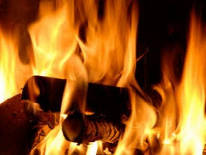 Un barbat a murit, fiind mistuit de flacari in propria casa, la Cahul. Care a fost cauza incendiului Un barbat a murit, fiind mistuit de flacari in propria casa, la Cahul. Care a fost cauza incendiului