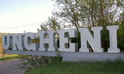 Primarul comunei Negurenii Vechi din raionul Ungheni, Adrian Cozariuc, s-a stins din viata Primarul comunei Negurenii Vechi din raionul Ungheni, Adrian Cozariuc, s-a stins din viata